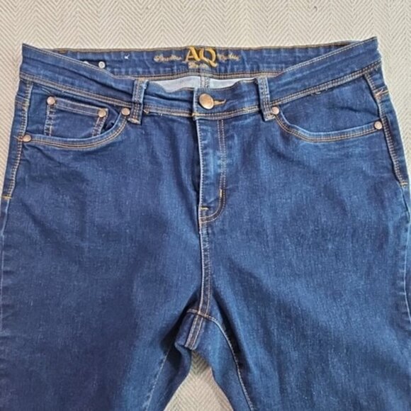 American Quality Denim Jeans Women's 16 Tall (W36xL30) Dark Wash Stretch Tapered - Picture 9 of 16